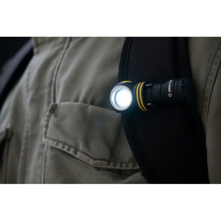 Latarka akumulatorowa Armytek Elf C1 V2 1000lm Zimny