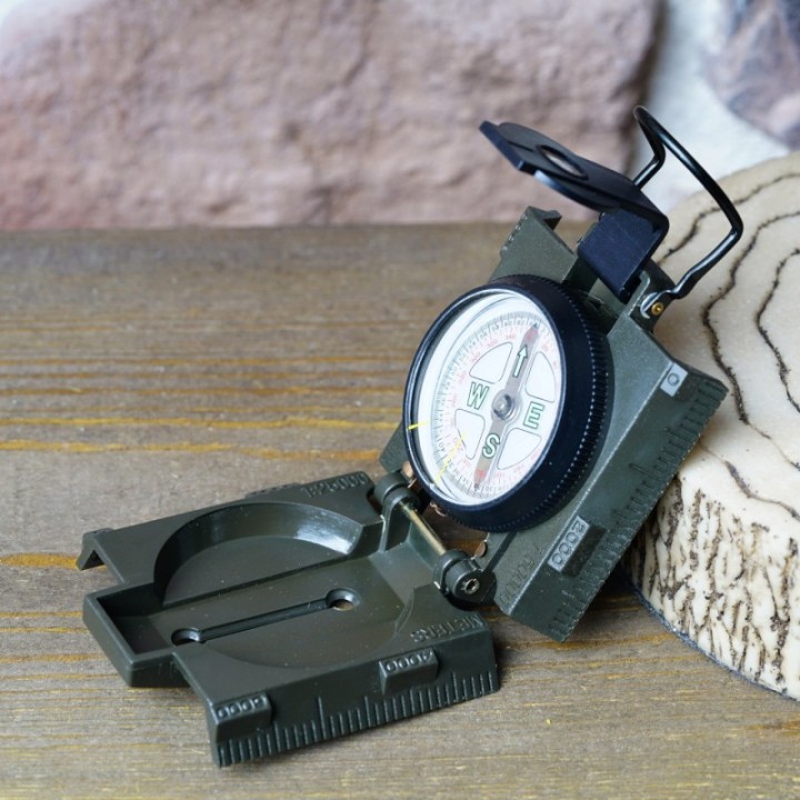 Levenhuk Kompas DC65