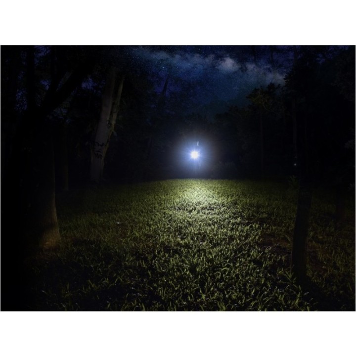 Latarka diodowa Fenix E12 V2.0